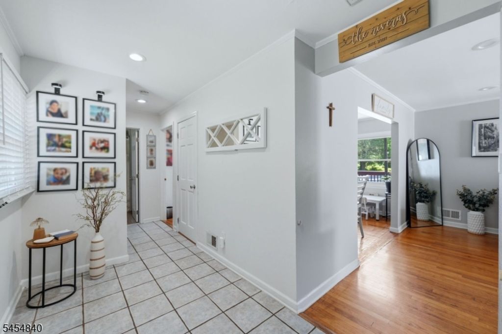728 Mill Ln, Hillsborough Twp., NJ 08844 — photo 4