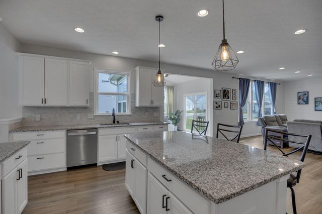 582 Zoar Street, Galena, OH 43021