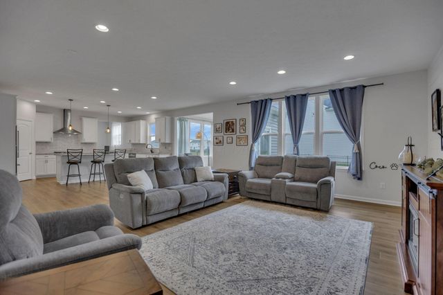 582 Zoar Street, Galena, OH 43021