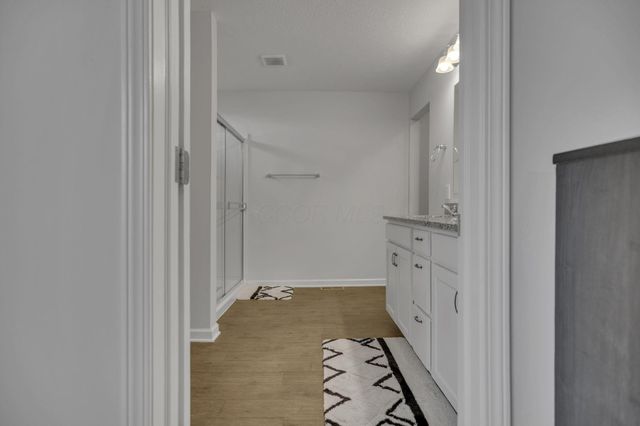 582 Zoar Street, Galena, OH 43021