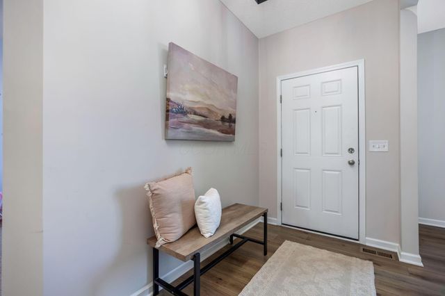 582 Zoar Street, Galena, OH 43021