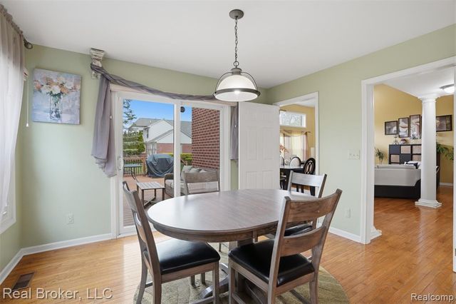 29126 Eastman Trail, Novi, MI 48377