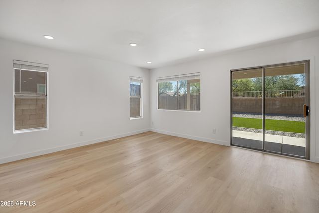 9323 E PLATA Avenue, Mesa, AZ 85212