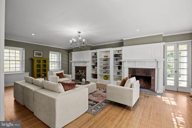 609 W HORTTER ST, Philadelphia, PA 19119