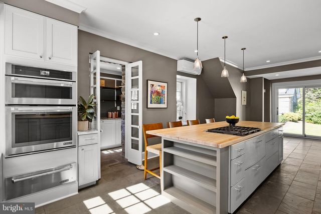 609 W HORTTER ST, Philadelphia, PA 19119