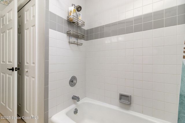 360 Island Oaks Place, Merritt Island, FL 32953