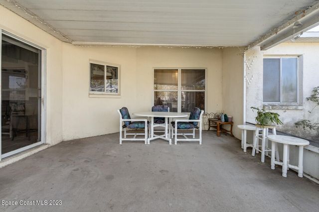 360 Island Oaks Place, Merritt Island, FL 32953