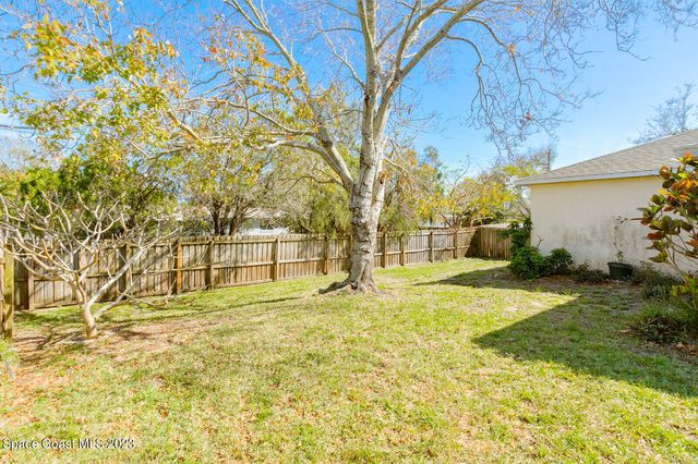 360 Island Oaks Place, Merritt Island, FL 32953