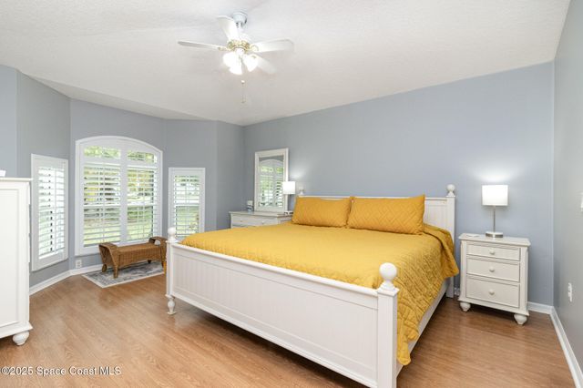 360 Island Oaks Place, Merritt Island, FL 32953