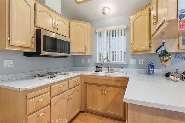 1295 S Cawston 83, Hemet, CA 92545