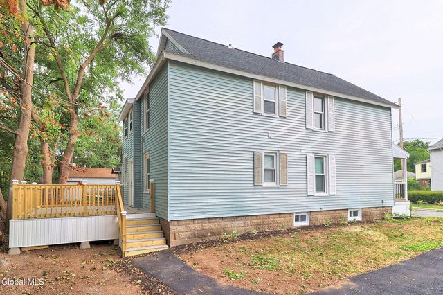 930 Bradt Street, Schenectady, NY 12306
