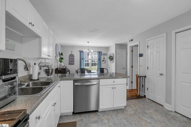 178 Rock Moss Drive, Williamston, SC 29697