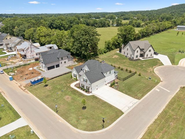 1721 Martha Washington Way, Murfreesboro, TN 37130