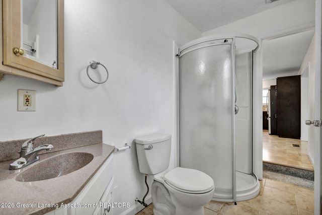 3945 Windward Drive, Lansing, MI 48911