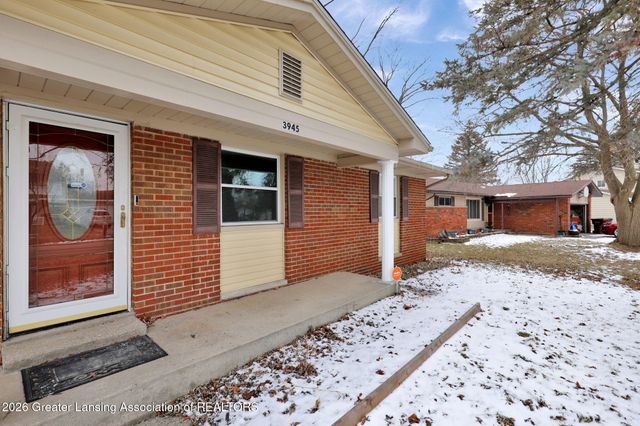3945 Windward Drive, Lansing, MI 48911