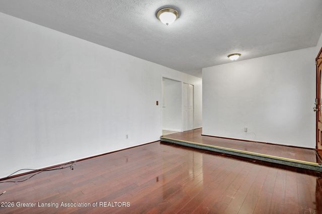 3945 Windward Drive, Lansing, MI 48911