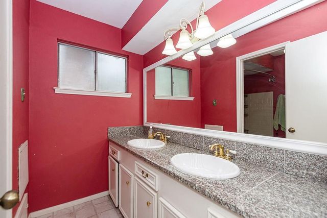 9103 Meaux Drive, Houston, TX 77031