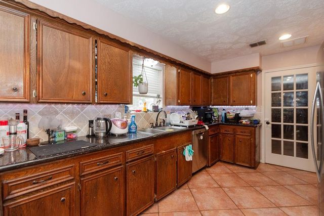 9103 Meaux Drive, Houston, TX 77031