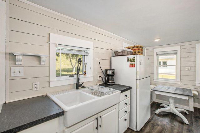 605 Lincoln Avenue, Elberta, MI 49628