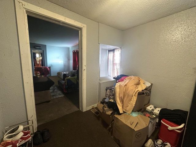 3024 N 20th STREET, Milwaukee, WI 53206