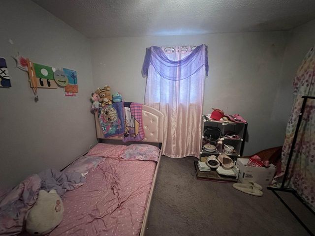 3024 N 20th STREET, Milwaukee, WI 53206