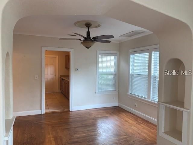 310 15TH AVENUE N, St Petersburg, FL 33704