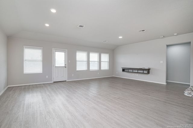 1924 HEATHER GLEN DR, New Braunfels, TX 78130