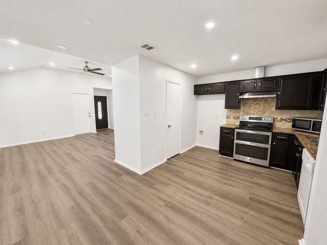 515 Haymarket Drive, Dallas, TX 75217