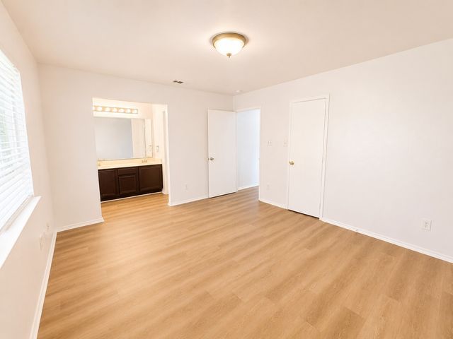 515 Haymarket Drive, Dallas, TX 75217