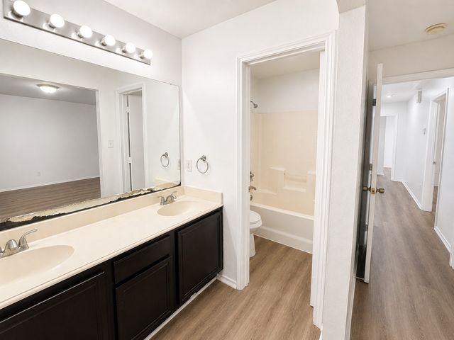 515 Haymarket Drive, Dallas, TX 75217