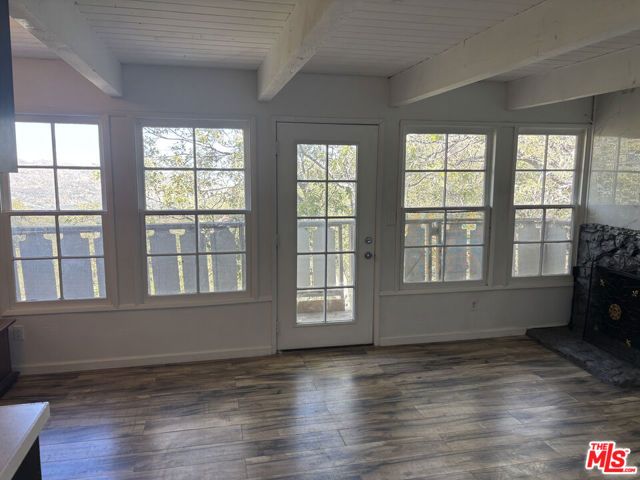 1327 Evergreen Lane, Lake Arrowhead, CA 92352
