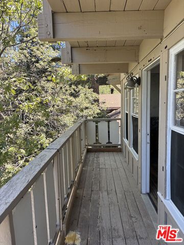 1327 Evergreen Lane, Lake Arrowhead, CA 92352