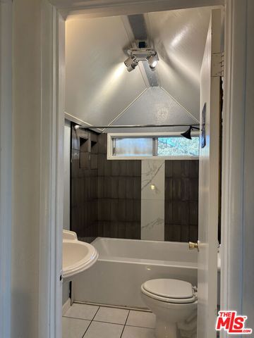 1327 Evergreen Lane, Lake Arrowhead, CA 92352