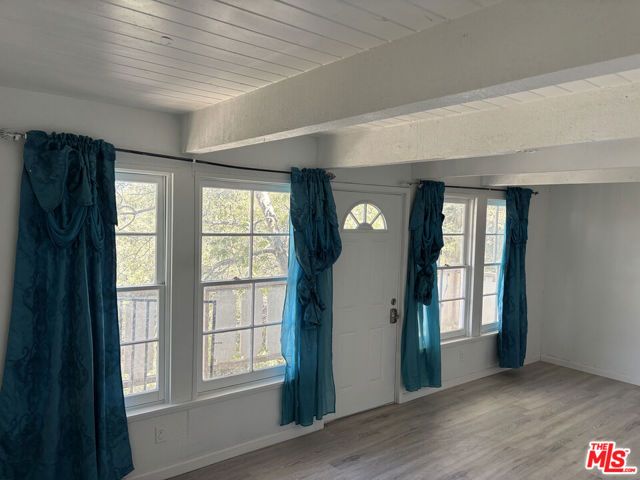 1327 Evergreen Lane, Lake Arrowhead, CA 92352