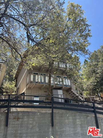 1327 Evergreen Lane, Lake Arrowhead, CA 92352