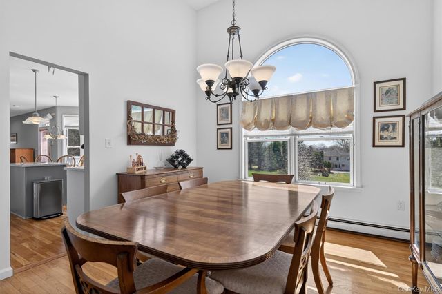 5 Quaker Mill Run, Florida, NY 10921
