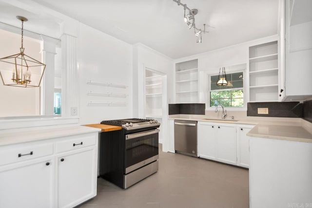 219 Goshen Ave., North Little Rock, AR 72116