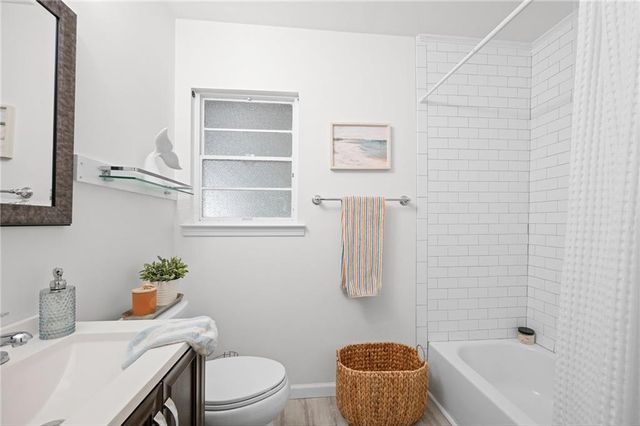 1000 Highway 90 Drive, Mobile, AL 36693