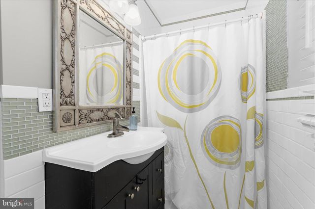 3037 PIKE DR, Riva, MD 21140