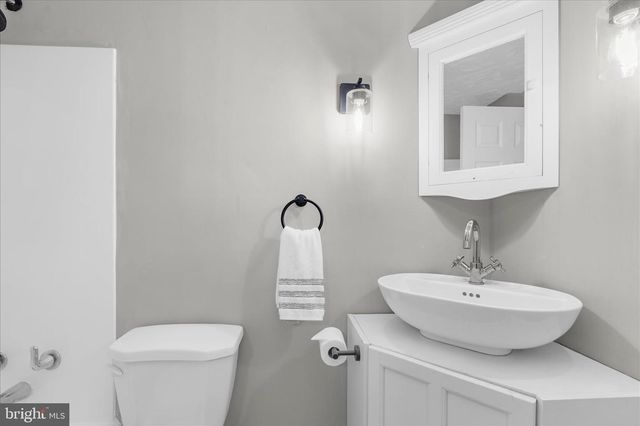 3037 PIKE DR, Riva, MD 21140