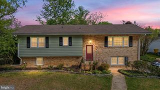 3037 PIKE DR, Riva, MD 21140