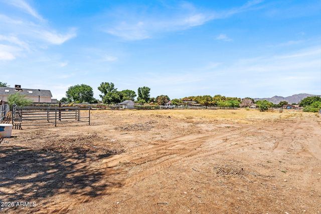 7730 N 177TH Avenue, Waddell, AZ 85355