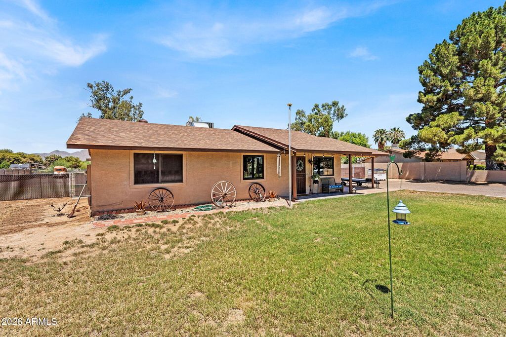 7730 N 177TH Avenue, Waddell, AZ 85355 — photo 2