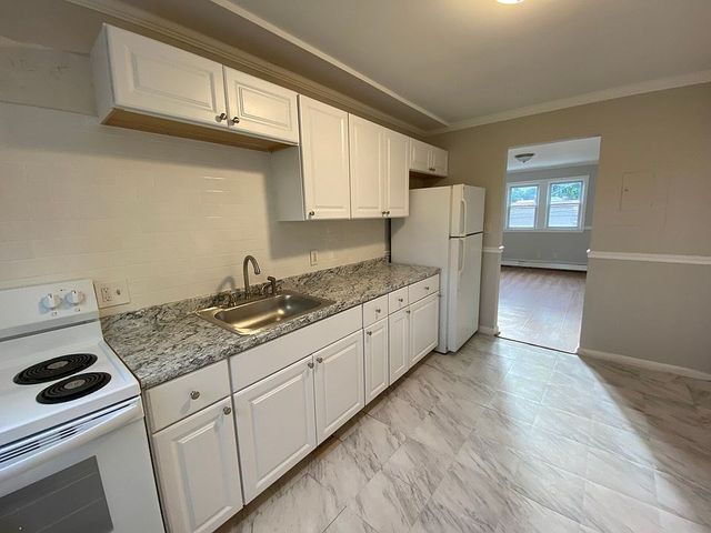 165-167 Delhi, Boston, MA 02126