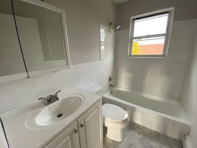 165-167 Delhi, Boston, MA 02126