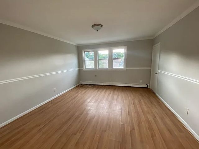 165-167 Delhi, Boston, MA 02126