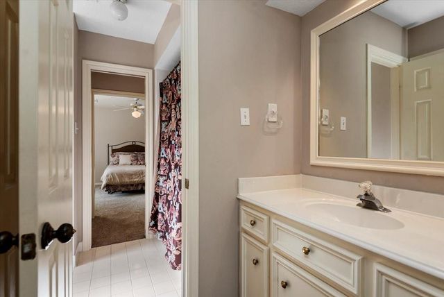 4710 Riverside Oaks Drive, Kingwood, TX 77345