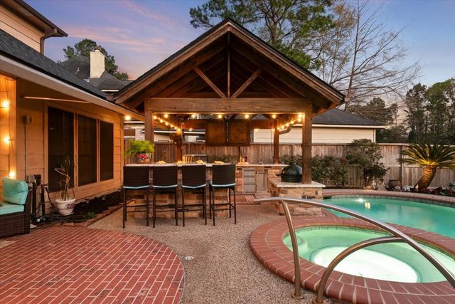 4710 Riverside Oaks Drive, Kingwood, TX 77345