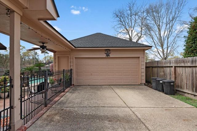 4710 Riverside Oaks Drive, Kingwood, TX 77345