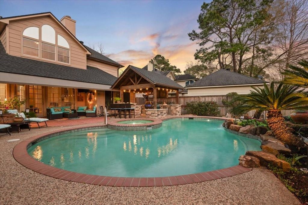 4710 Riverside Oaks Drive, Kingwood, TX 77345